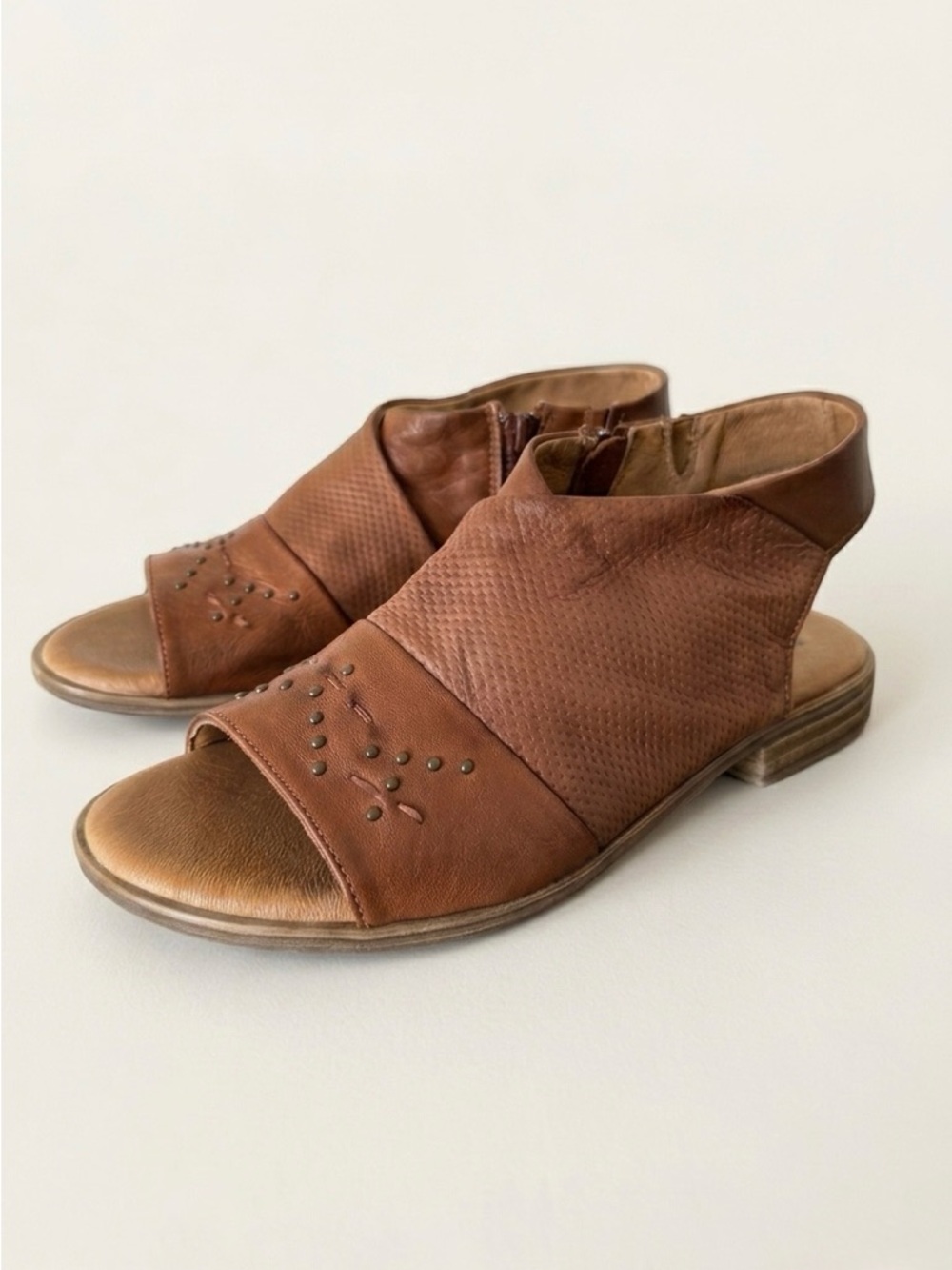 Miz Mooz Darcie Leather Side-Zip Open Toe Sandals Brown Size EU 38 US 7.5-8